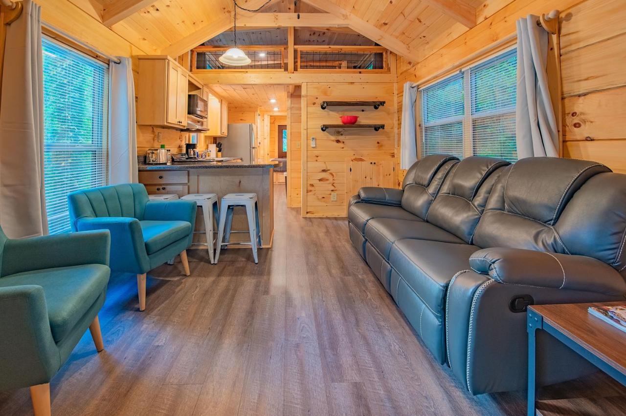 Ernie Cabin Wauhatchie Woodlands Tiny Cabin Чаттануга Экстерьер фото