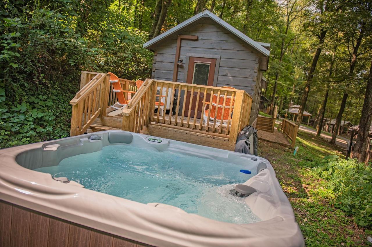 Ernie Cabin Wauhatchie Woodlands Tiny Cabin Чаттануга Экстерьер фото